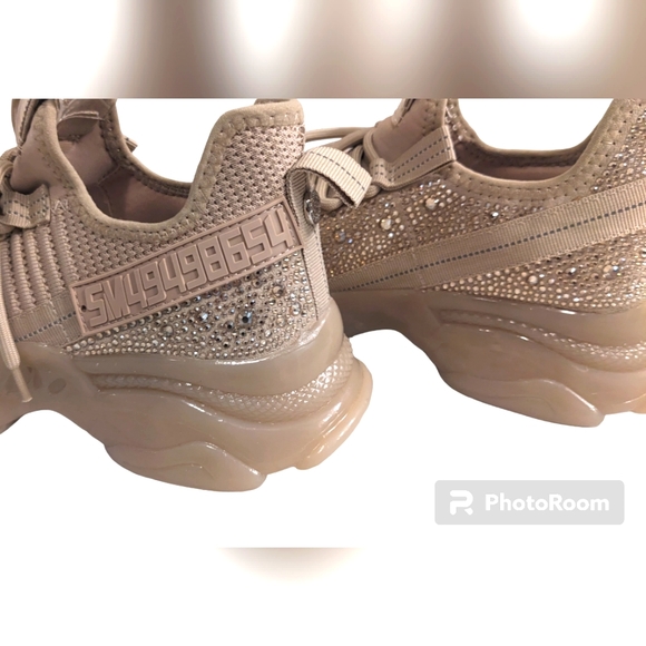 ***SOLD*** Steve Madden Maxilla-R Women's Sneakers - Picture 10 of 16
